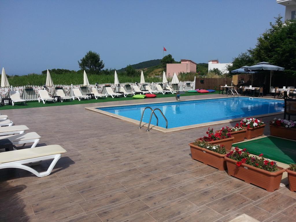 Velena Hotel Ağva Exteriör bild